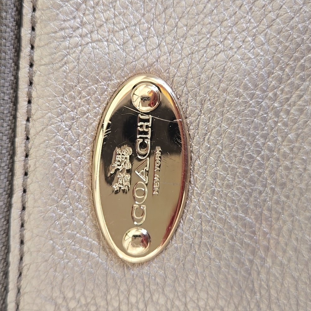 Coach Gold Leather Crossbody Bag - Picture 6 of 13
